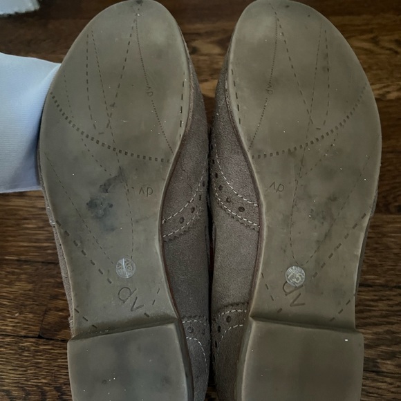 DV by Dolce Vita loafers - Picture 2 of 2